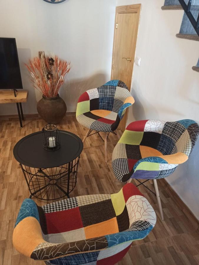 הוילה Casavieja La Casa De La Abuela Desi מראה חיצוני תמונה