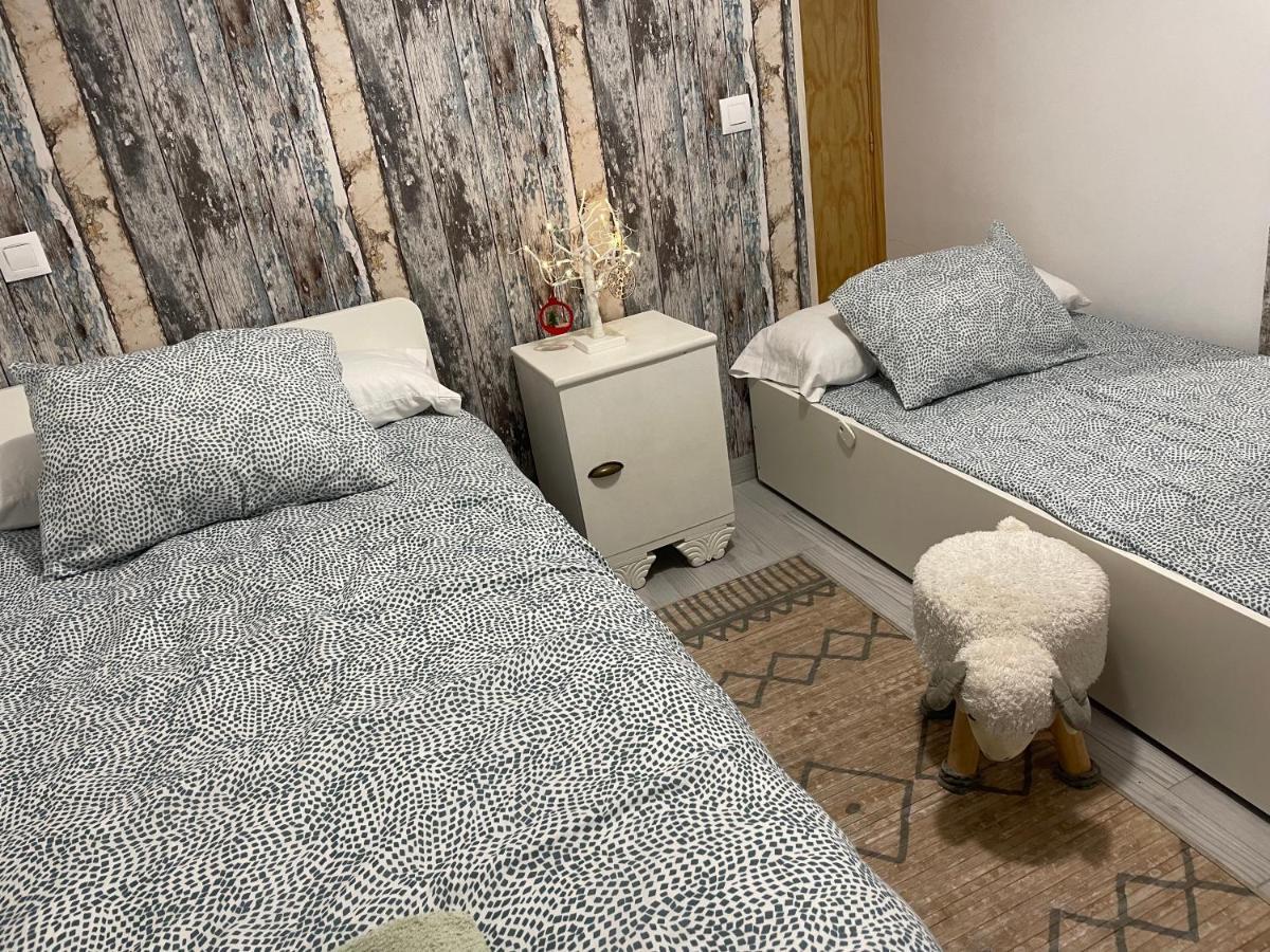 הוילה Casavieja La Casa De La Abuela Desi מראה חיצוני תמונה