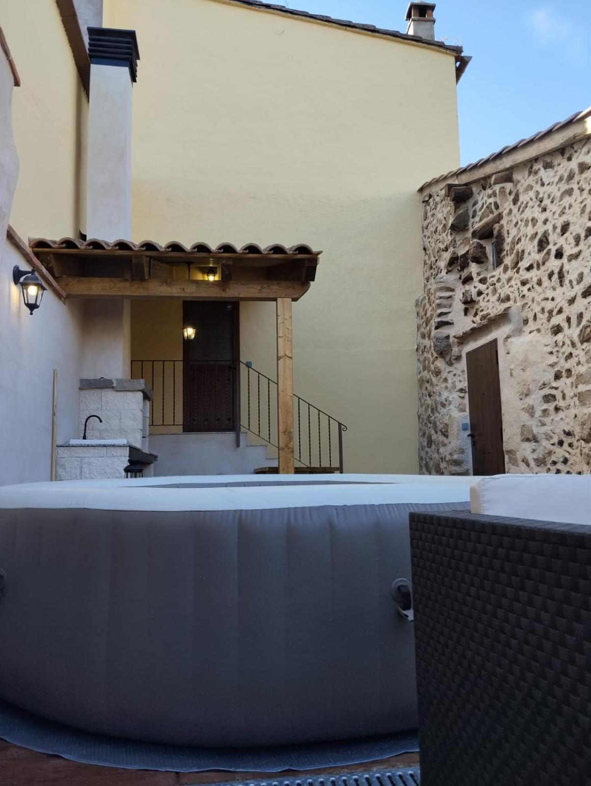 הוילה Casavieja La Casa De La Abuela Desi מראה חיצוני תמונה
